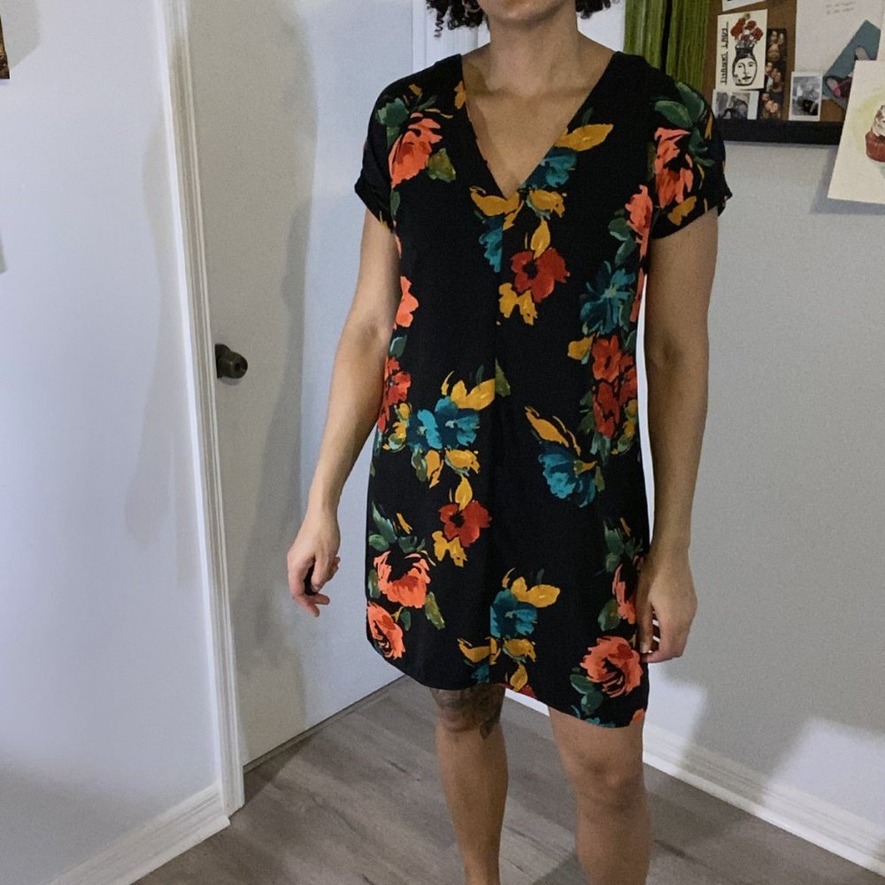 A New Day Floral Shift Dress — Size L
